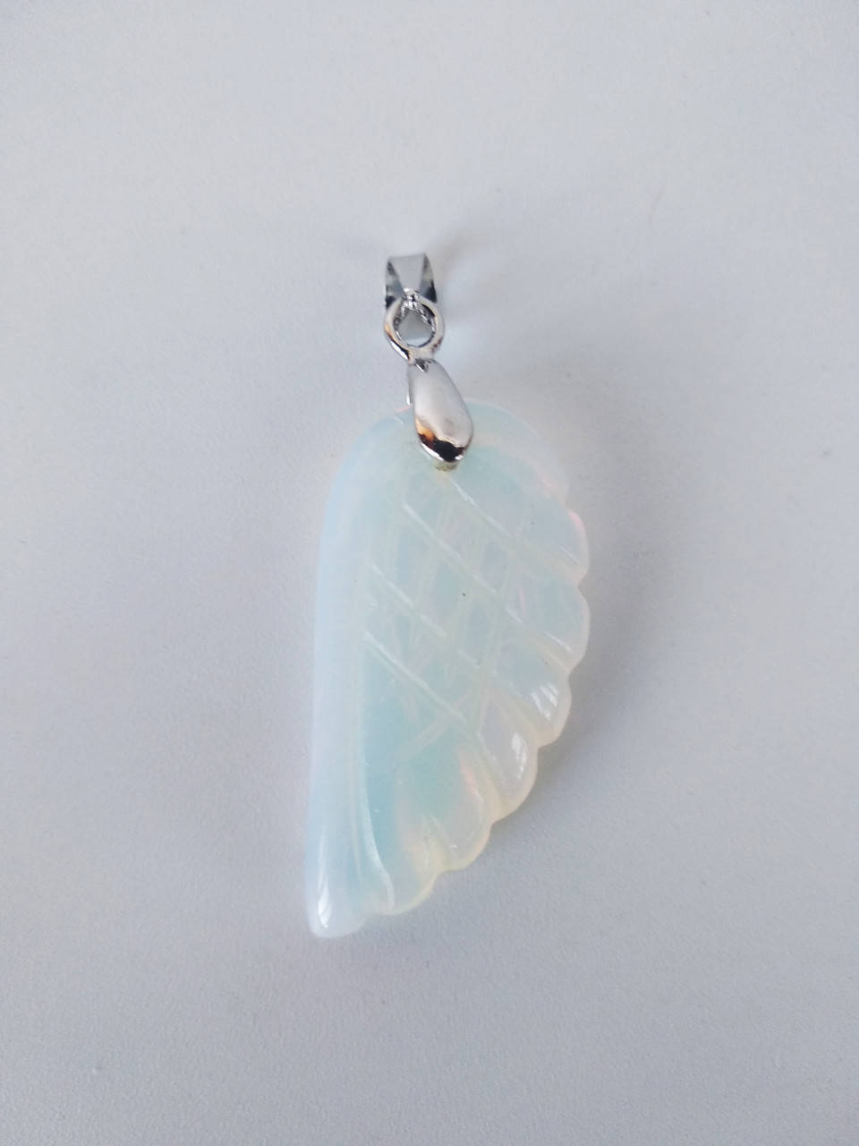 

Кулон - оберег " Крыло ангела " из лунного камня