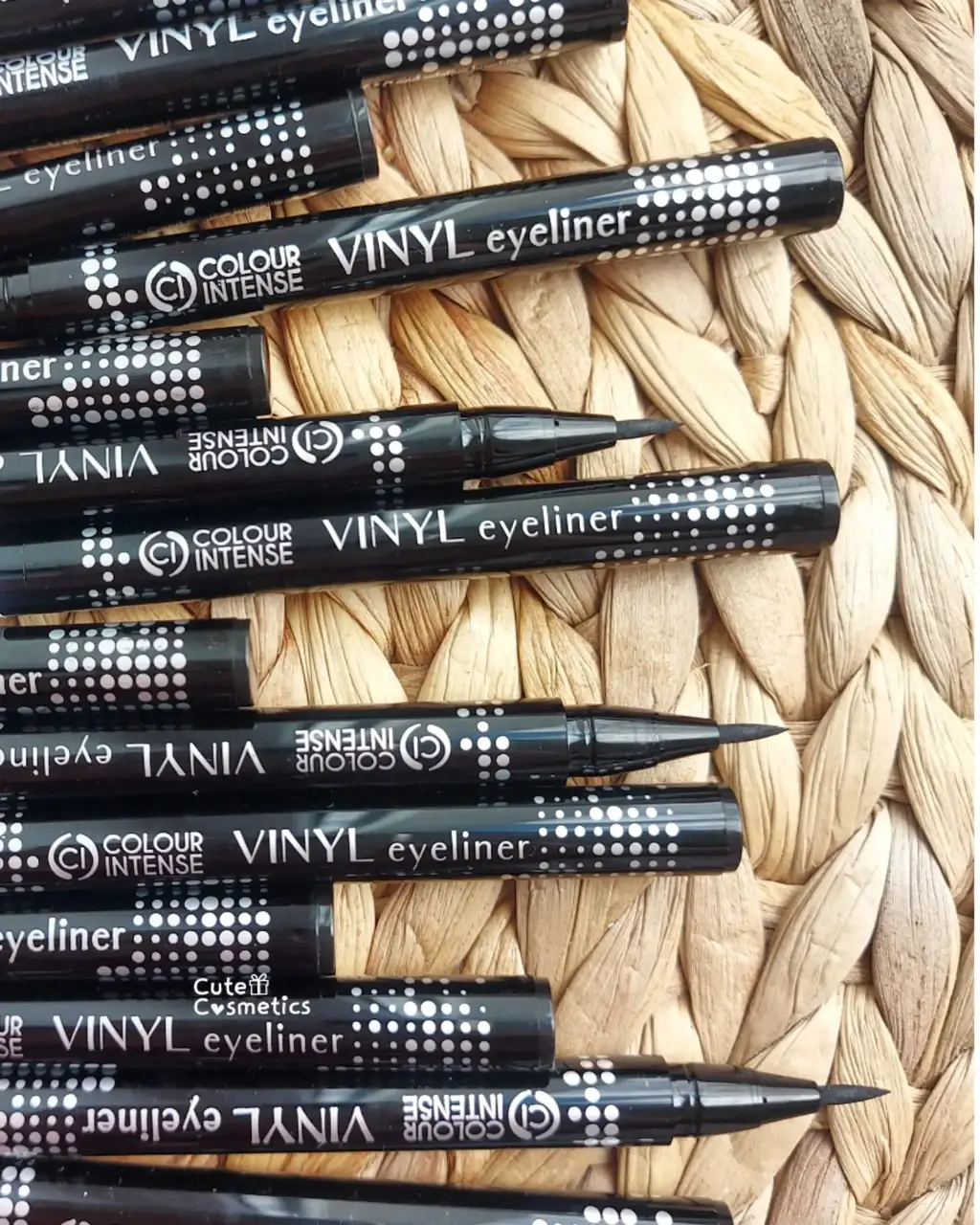 

Підводка - Фломастер для очей Colour Intense Eyeliner Vinyl