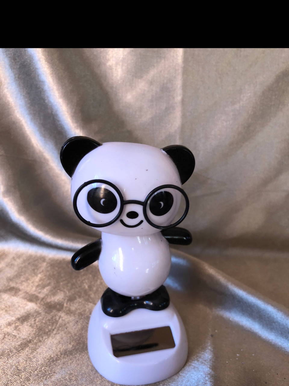 

Танцующая игрушка