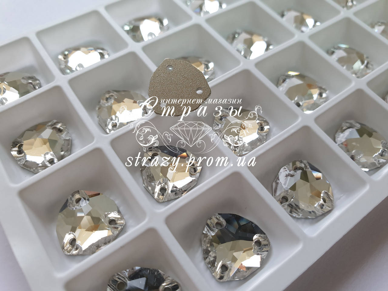 

Стразы Lux Trillant 17мм. Crystal