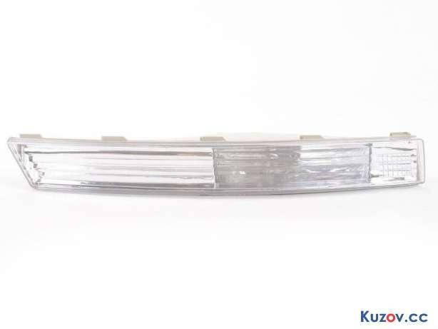 

Указатель поворота в бампере Volkswagen Passat B6 05-10 правый, белый (FPS)