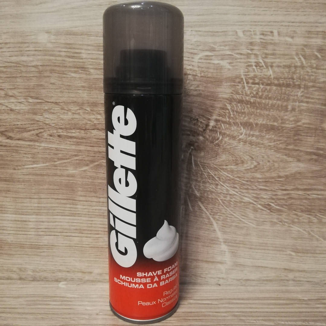 

Пена для бритья Gillette Regular 200 ml