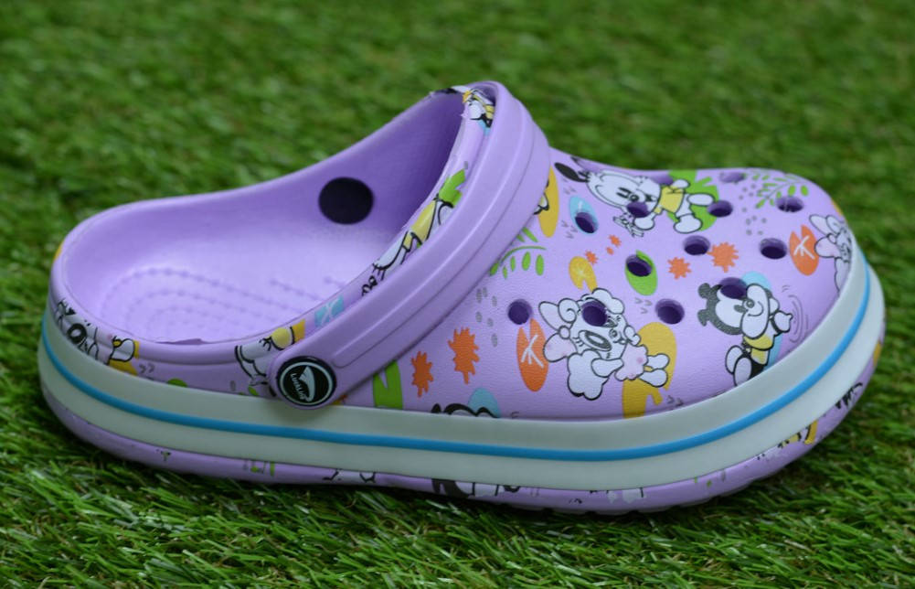 

Детские шлепанцы кроксы сабо crocs сиреневые принт микки маус р34-35, Сиреневый