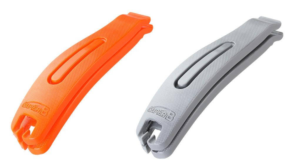 

Бортувальна лопатка SuperB пластикова (TB-5569OR/GR)