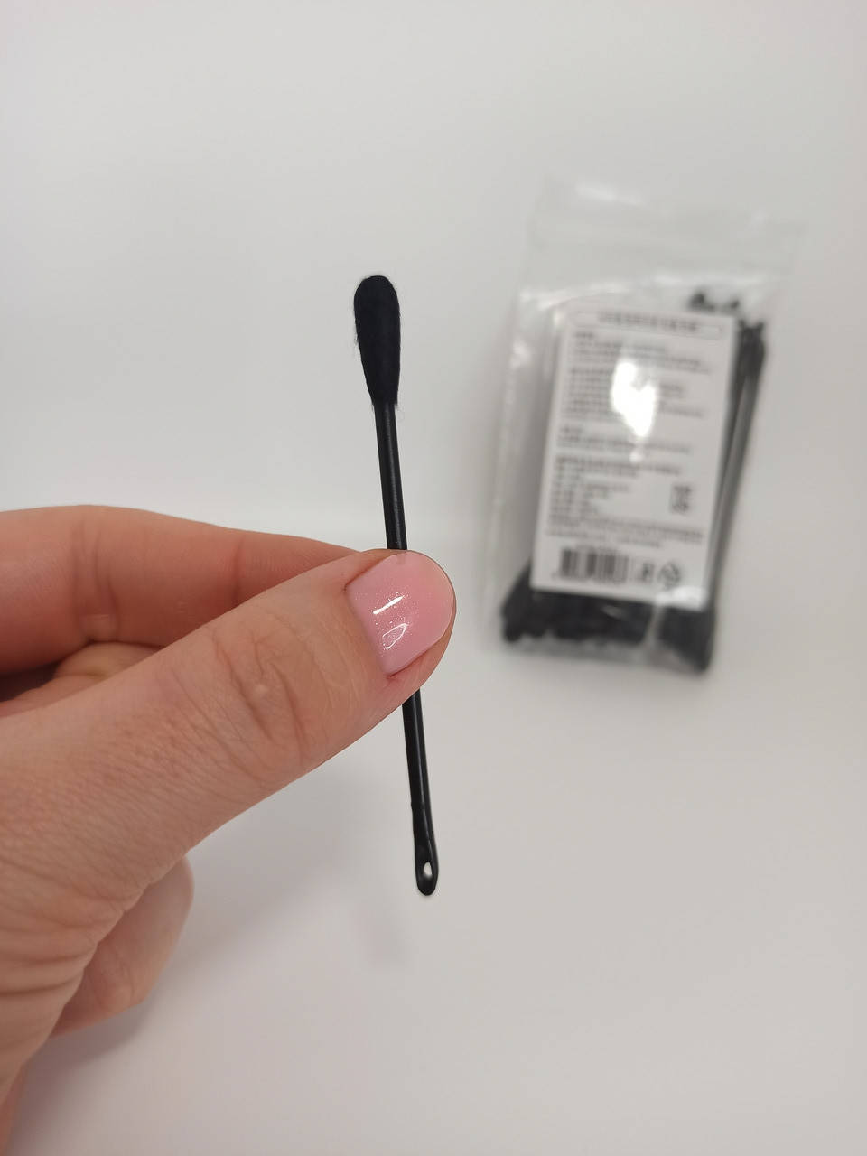 

Одноразовые петли для удаления камедонов Ciracle Black Cotton Extrusion Swab