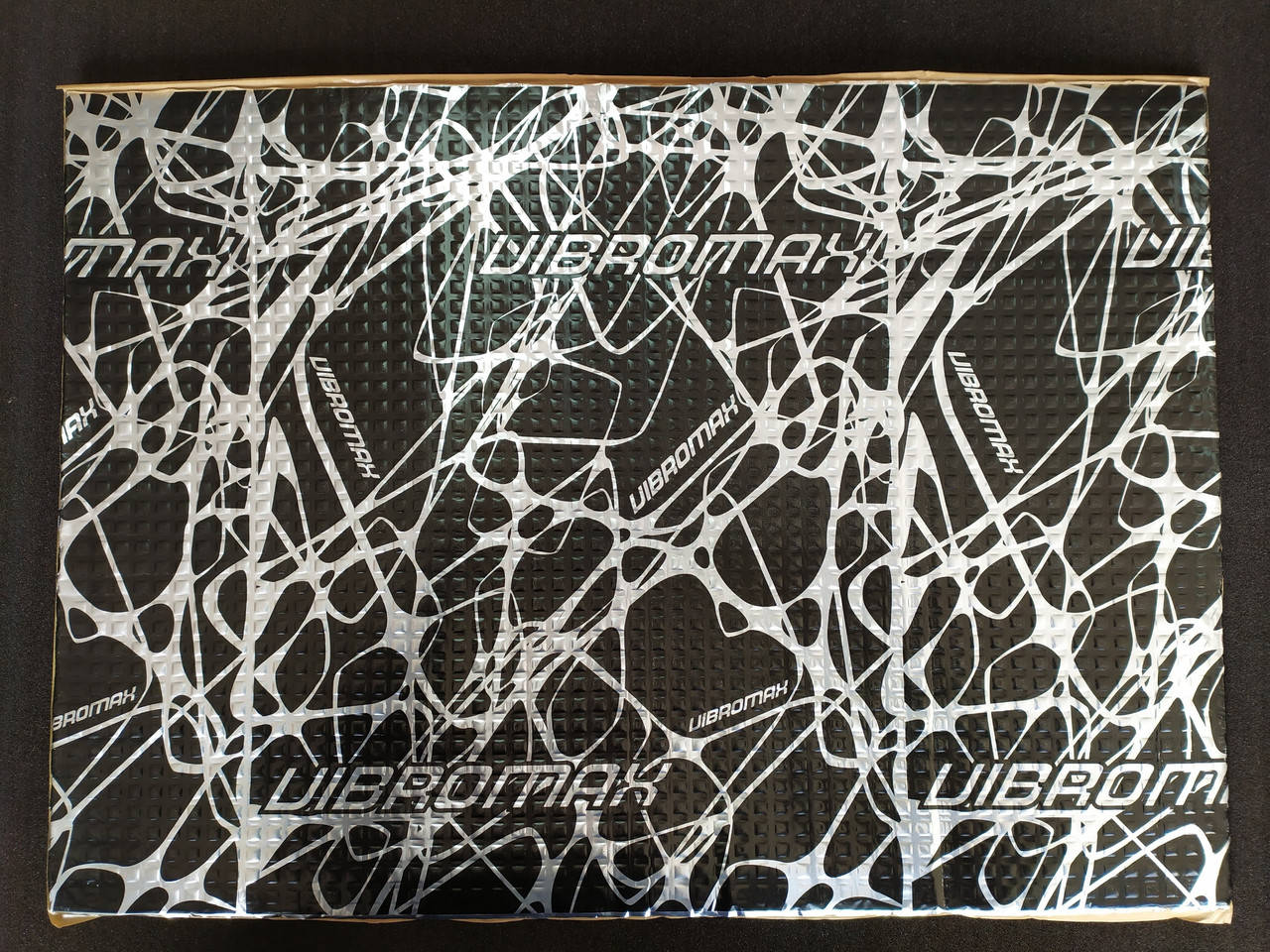 

Виброизоляция "VibroMax" 500*700*4.0мм самокл. (60мкм). В наличии есть разная толщина.