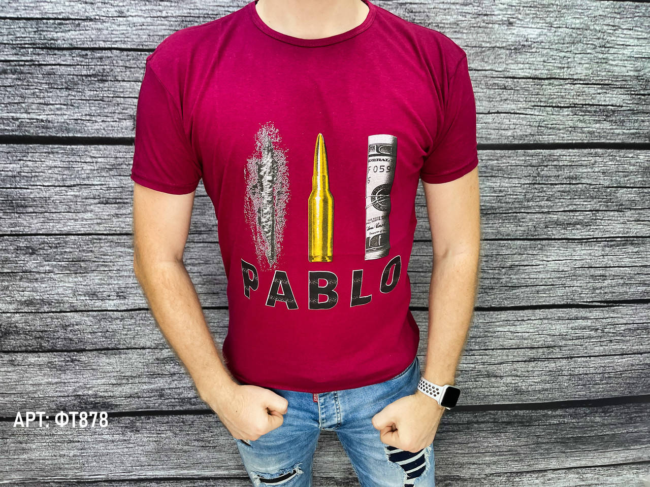 

Мужская футболка. Размеры: M (маломерят на размер)