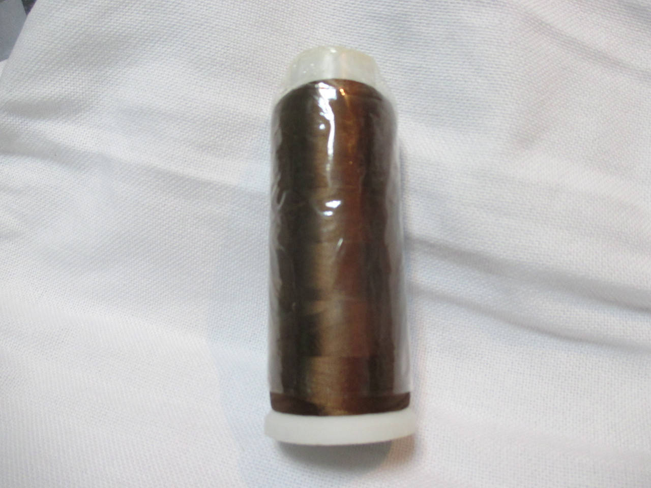 

Нитки для машинной вышивки 100% вискоза (100% rayon) 3000 ярдів, №450, коричневий, Коричневый