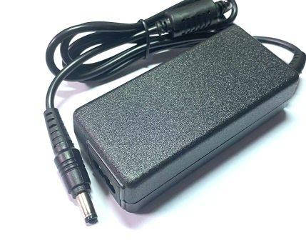

06-01-073. Блок питания 15V 3A