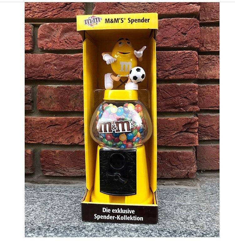 

Диспенсер M&M´s Schokolinsen Spender(желтый с мячом)