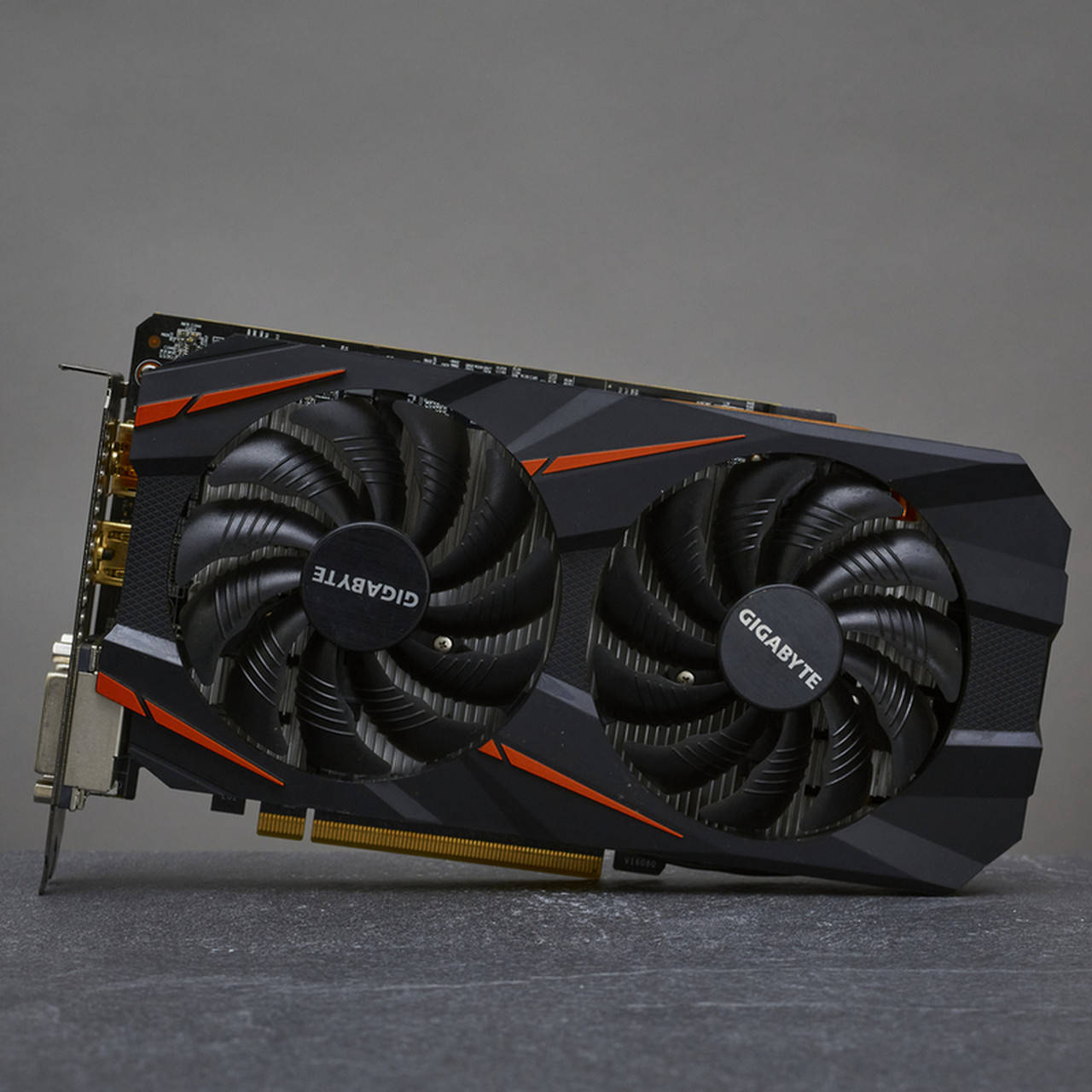 

Видеокарта GTX 1060 3GB GIGABYTE WindForce 2X OC (GV-N1060WF2OC-3GD) Б/У