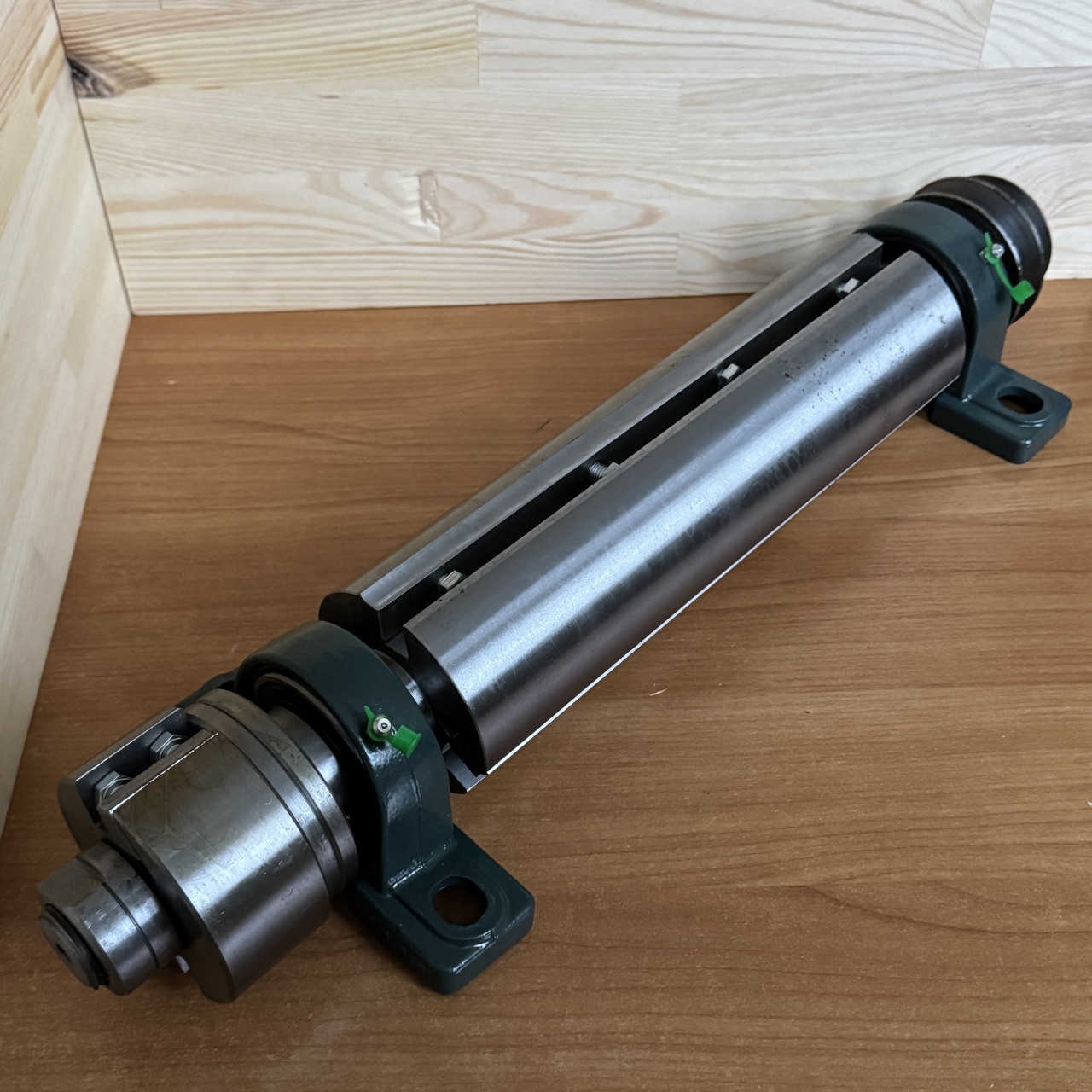 Вал Фуглобовий D90xL200xZ3 лівий