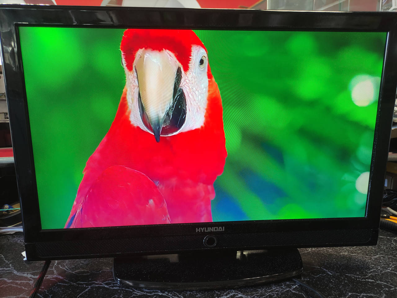 

Телевизор Hyundai HLH 22955 DVD - 22" б/у