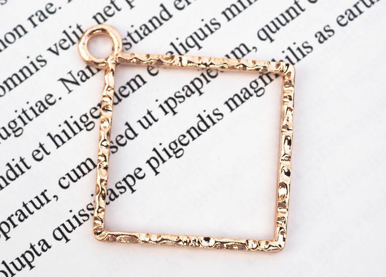 

Форма (рамка, подвеска) для эпоксидной смолы, Ромб 2, Золотистый