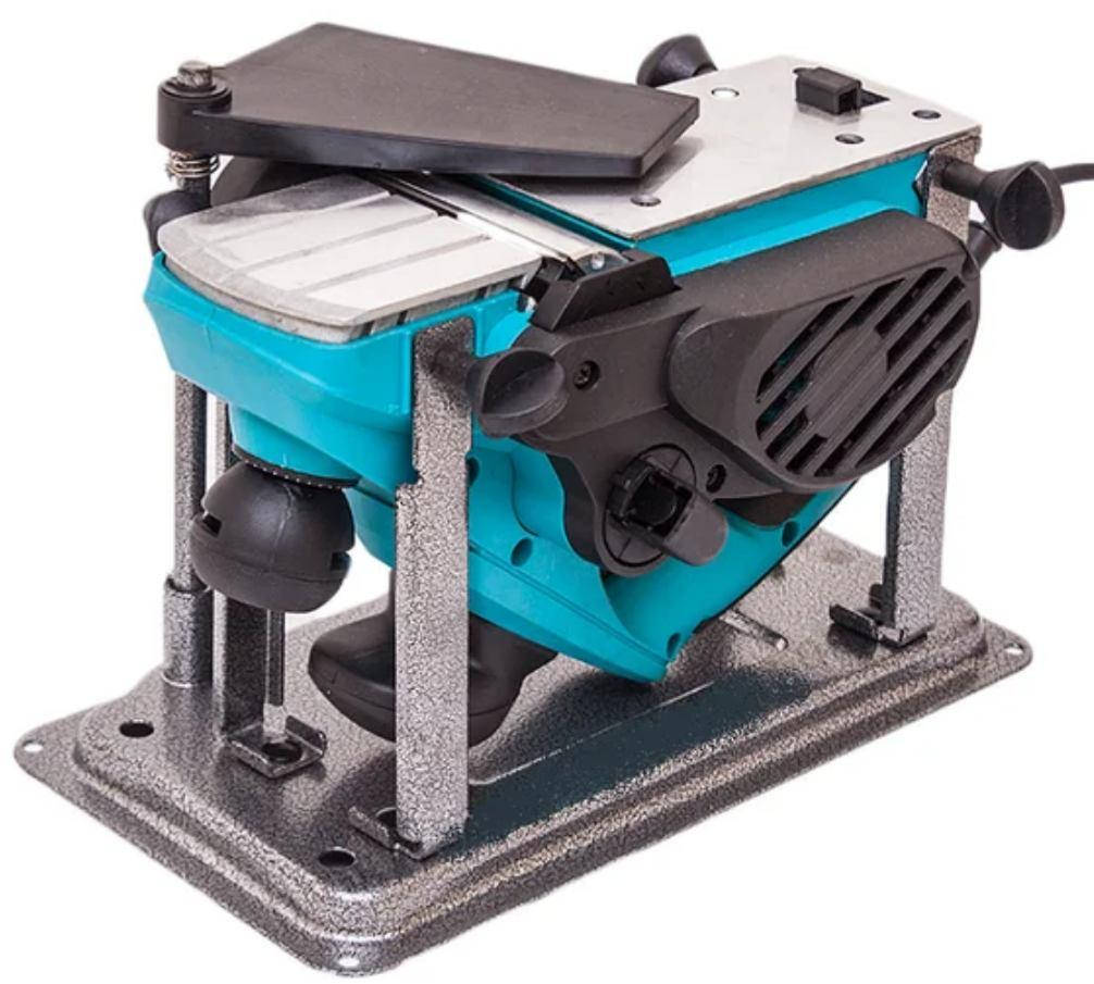 

Рубанок электрический Grand РЭ-1050 (перевертыш,ширина ножей 82 мм, выборка четверти, плавн регул