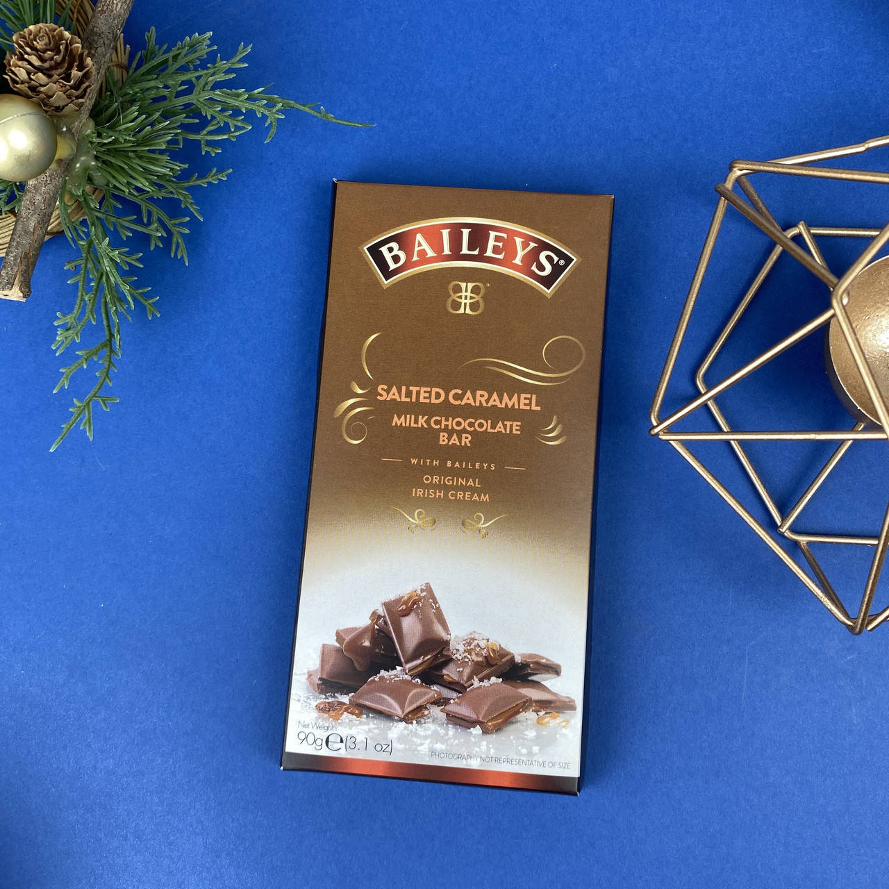 

Молочный шоколад с Бейлисом и солёной карамелью Baileys Irish cream Salted Caramel 90 г