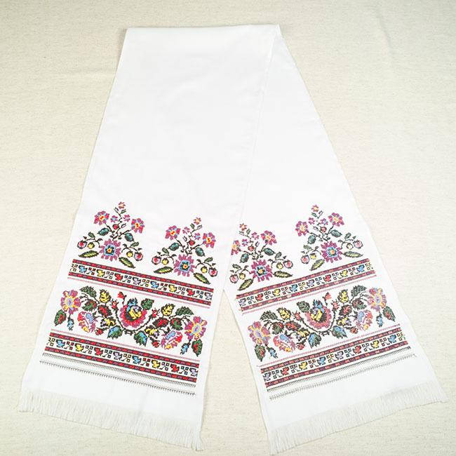 

Вышитый свадебный рушник под ноги 180см.