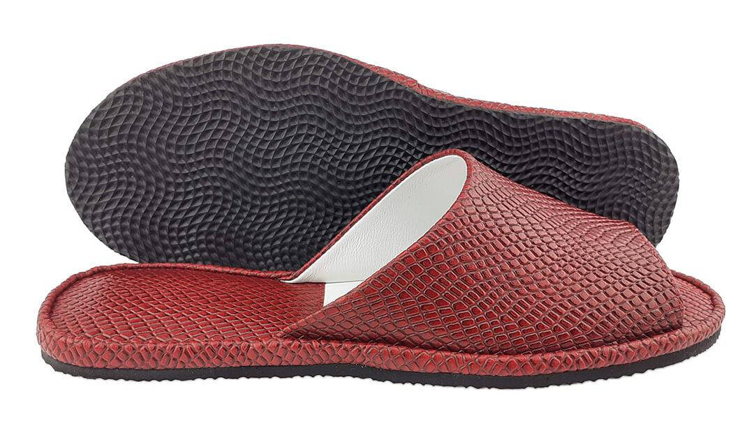 

Домашние тапочки Pellagio 564 красный питон женские