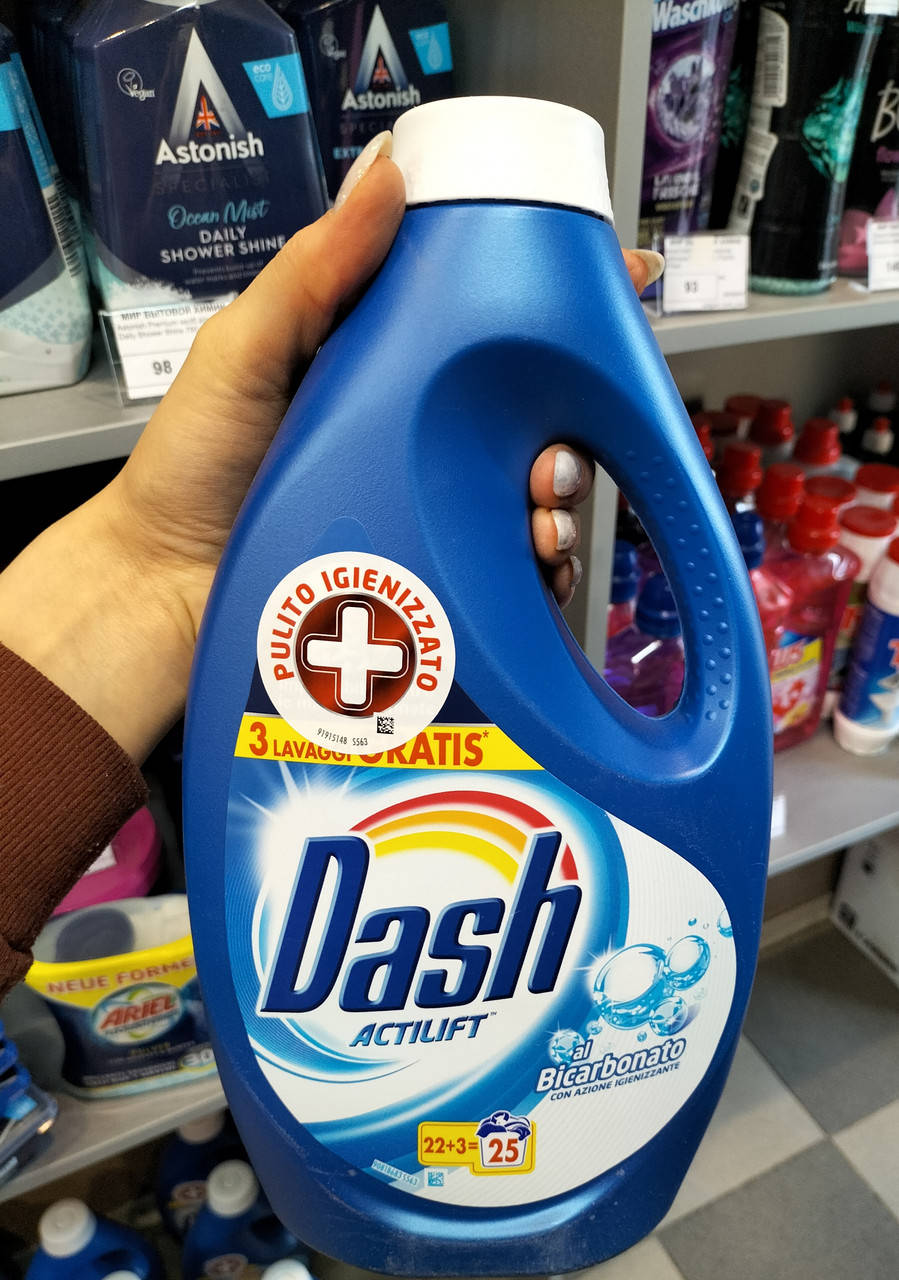 

Гель для стирки Бикарбонатый Dash оригинал 1375ml