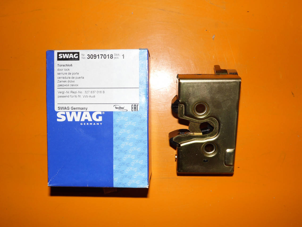 

Замок передней правой двери SWAG 30 91 7018 VW caddy golf jetta passat polo