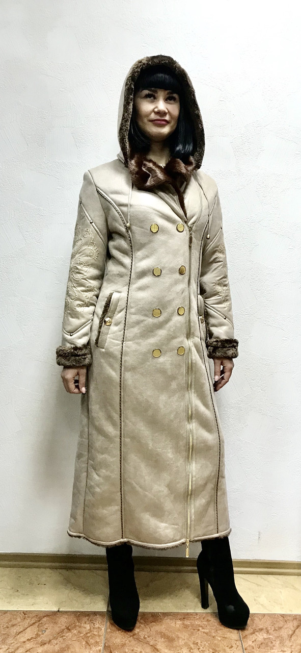 Зимова довга дублянка жіноча світла