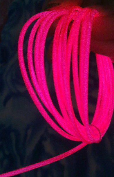 Холодный неон 2.2мм. световой провод 2-го покл. Цвет Розовый. - фото 1 - id-p740090346