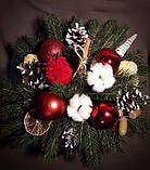 Новорічна композиція в червоно-білих тонах., фото 3