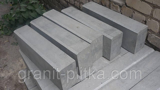 Кам'яні бордюри, бортові , дорожні