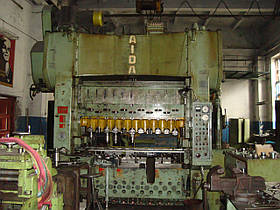 AIDA FT-S2-60 прес-автомат на 11 місць, зусиллям 60т.