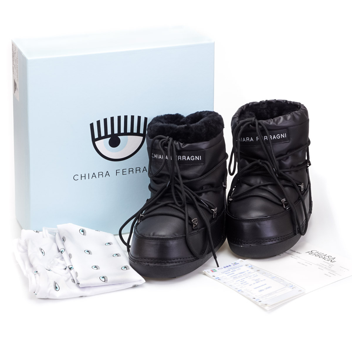 Chiara ferragni top snow boots