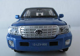 Колекційна машинка Toyota Land Cruiser J200 V8 Синя 