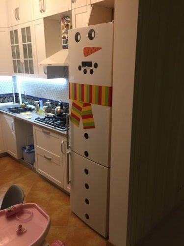 Новорічна наклейка на холодильник "Сніговик" - фото 2 - id-p628111508