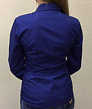 Жіноча блуза синя з червоним принтом, фото 2