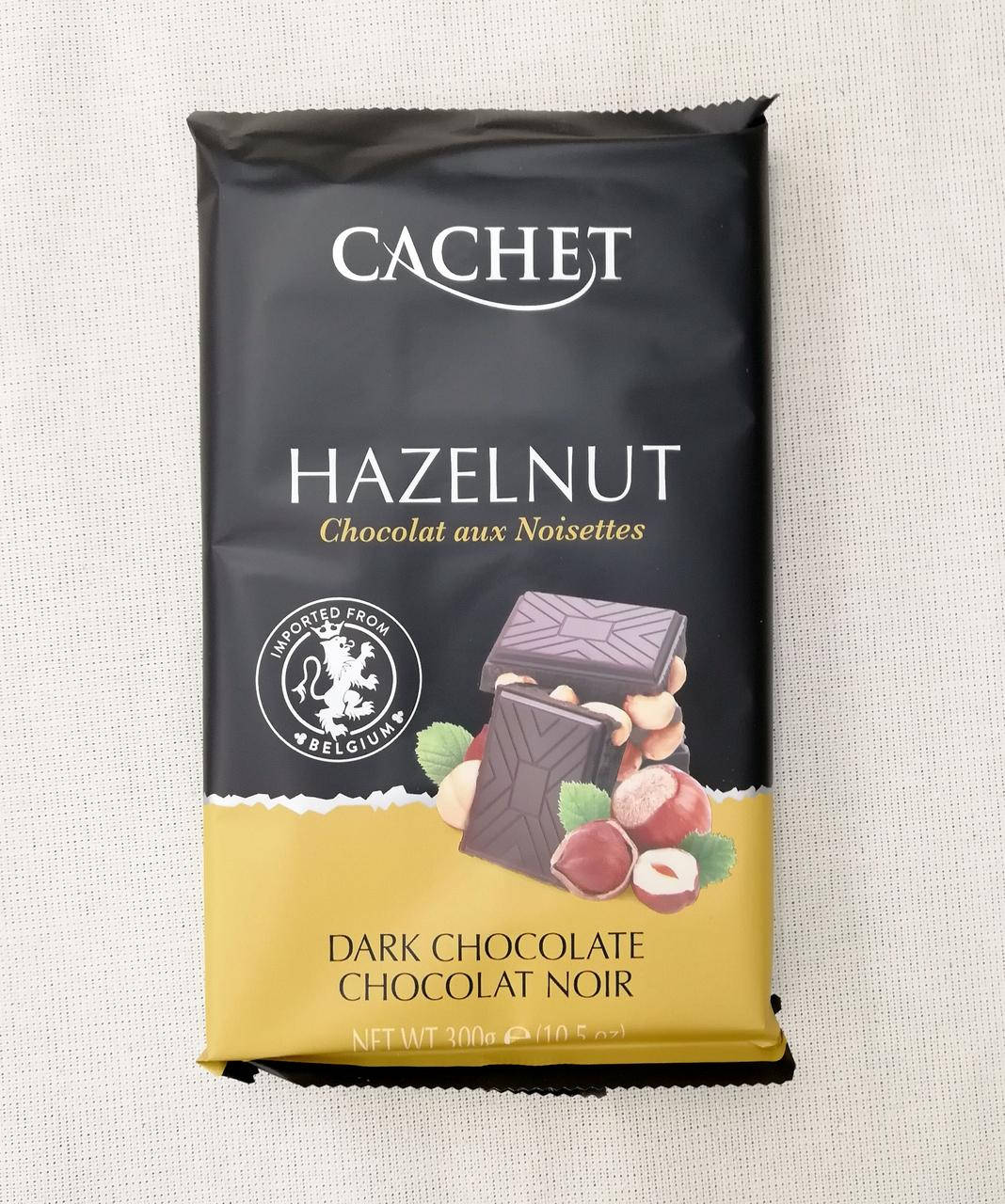 

Cachet Dark chocolate Hazelnut 300 gramm