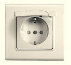 Розетка VIKO Linnera із заземленням, защ. шторками та кришкою крем