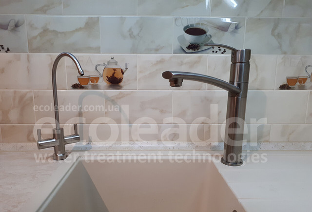 Кран Hi Tech для систем зворотнього осмосу Кран системи зворотного осмосу