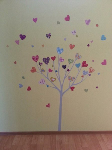 Дитяча наклейка на шпалери "Сердечка на дереві" - фото 3 - id-p630012277
