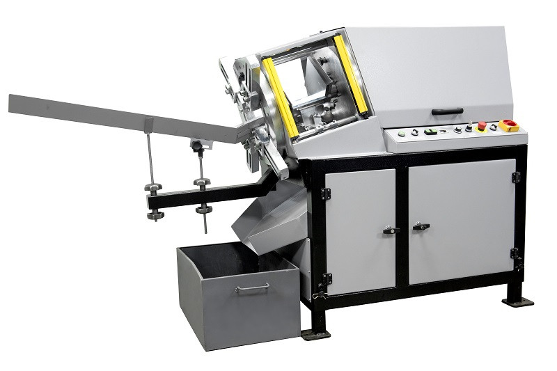 Прес для вирубки етикеток зі стопи Grafcut LC180