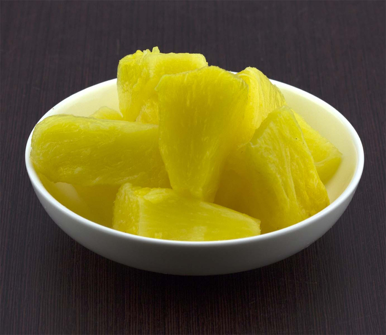 Ананас кубик заморожений