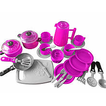 Набір іграшкового посуду Іриска-6