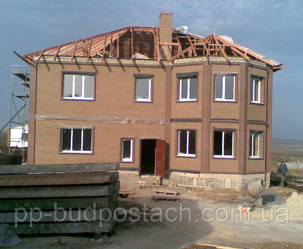 Як побудувати будинок на старому фундаменті?