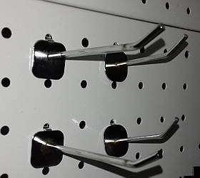 Гачок у перфорацію хромований, довжина 15 см, товщина 4 мм