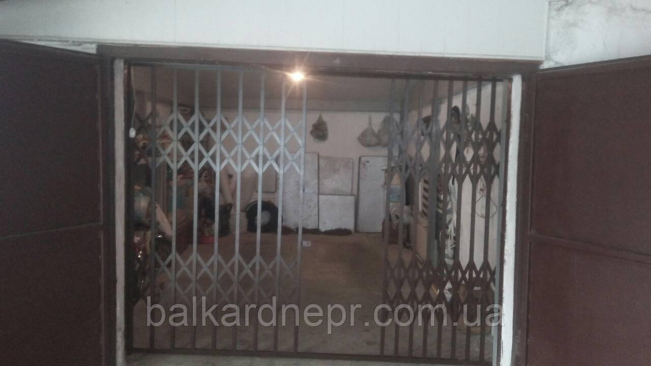 Розсувна решітка для гаража, фото 1