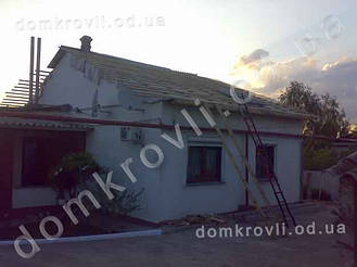 Овидиопольский район с. Николаевка. Монтаж металлочерепицы Финера 8