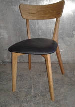 Дерев'яний стілець з дуба "Діана" з лаковим покриттям, м'яким сидінням та спинкою на кухню або вітальню, фото 3