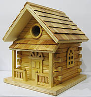 Шкворечник, садовий будиночок для птахів.