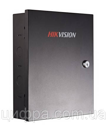 Контролер Hikvision DS-K2804