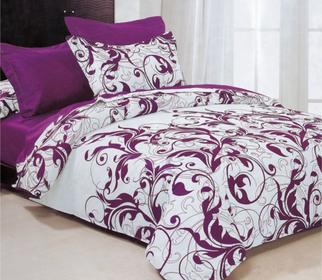 картинка постільна білизна з вензелями