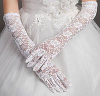 Нежные свадебные гипюрные женские перчатки белого цвета, длинные, закрытые.