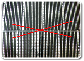 Різати термоплівку дозволяється тільки в місцях, позначених спеціальним знаком. Також ні в якому разі не укладайте плівку внахлест.